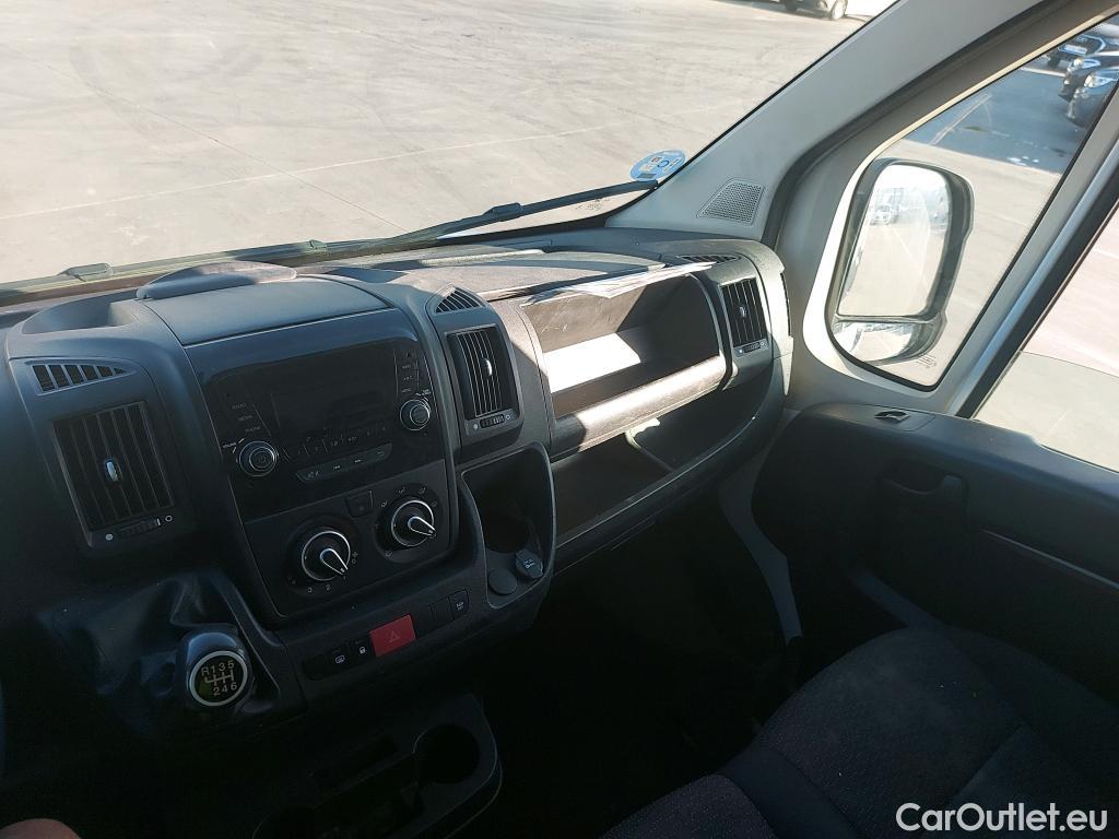  Citroen  Jumper CITROEN  / 2014 / 4P / furgón BlueHDi 103KW (140CV) Furgón 35L3H2 #27