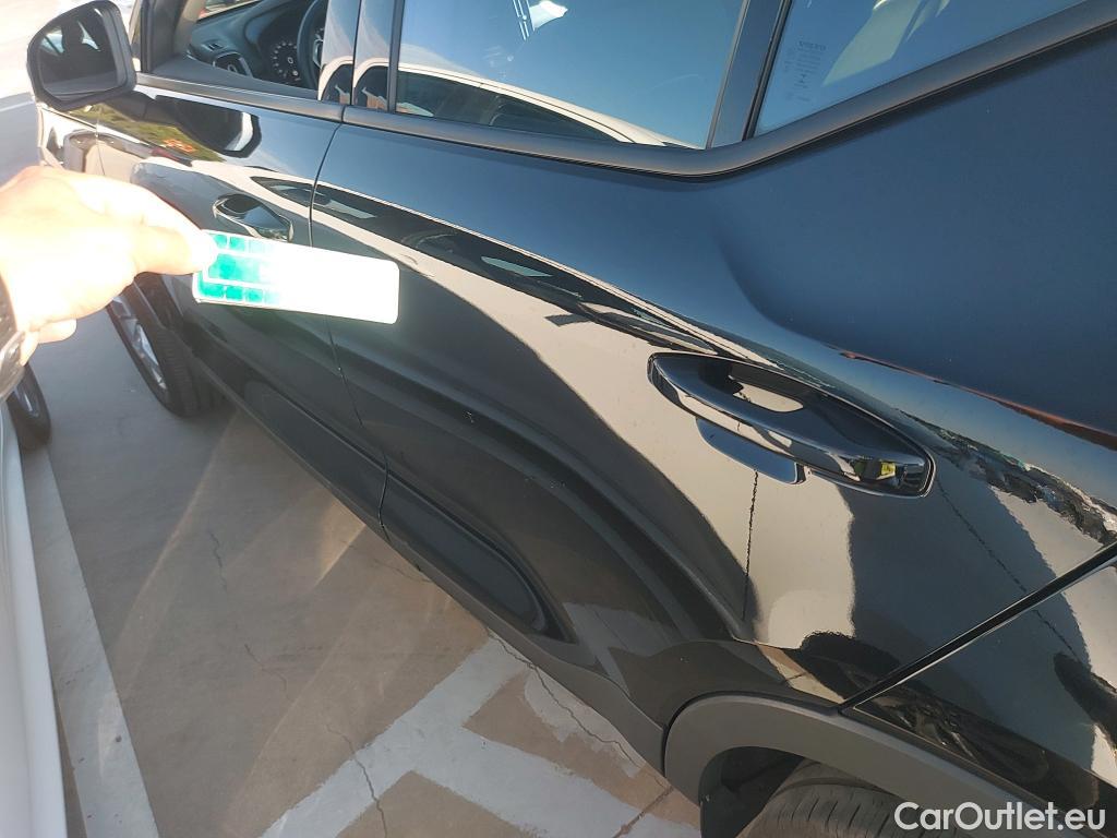  Volvo  XC 40 VOLVO XC40 / 2017 / 5P / todoterreno 1.5 T2 Momentum Auto #9