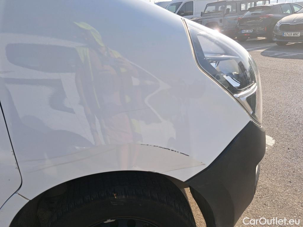  Opel  Movano OPEL  / 2019 / 4P / furgón 2.3 CDTI 99kW (135CV) L1 H1 F 2.8t #34