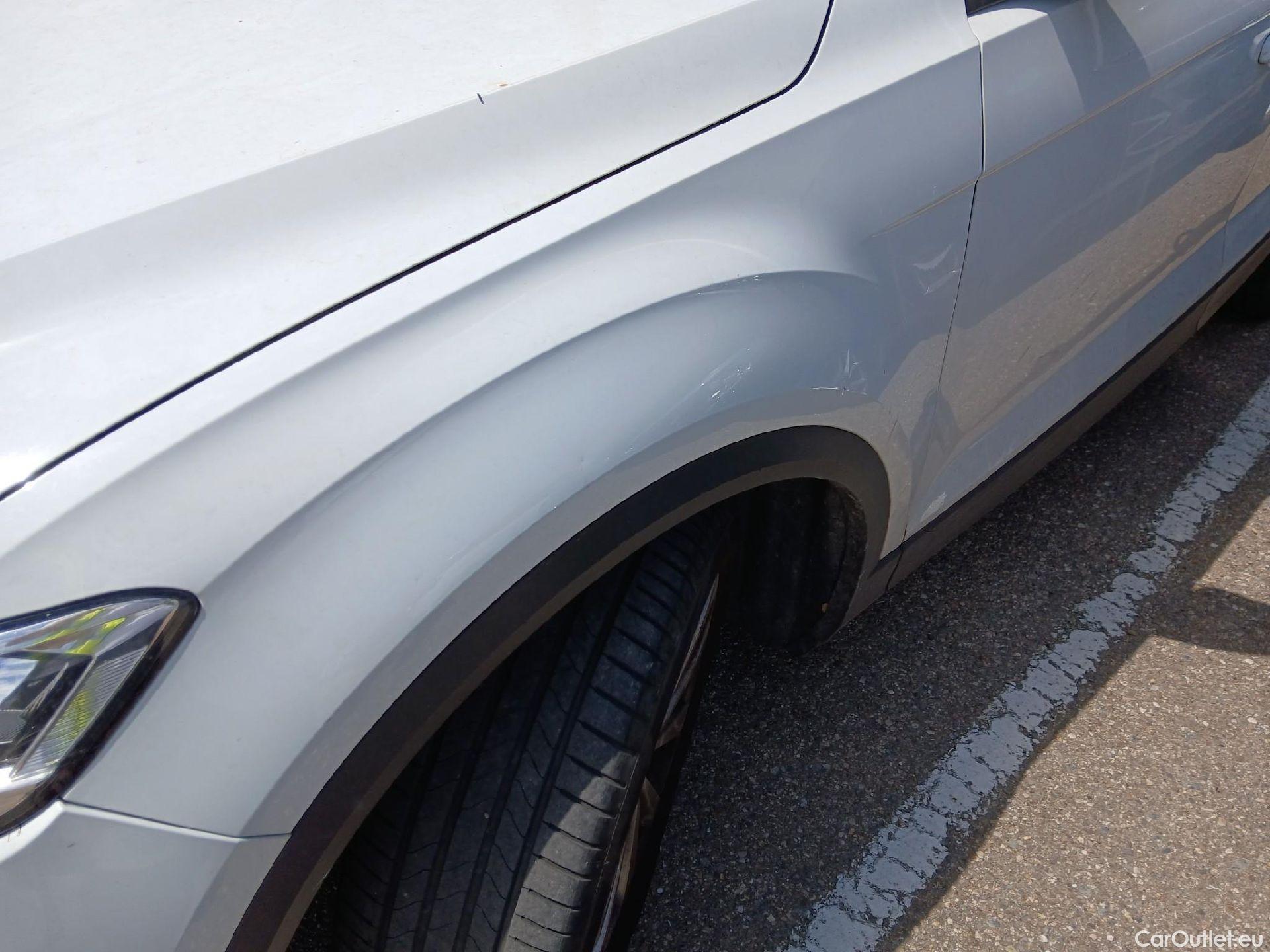  Volkswagen  T-ROC VOLKSWAGEN  / 2021 / 5P / todoterreno Life 1.0 TSI 81kW (110CV) #2
