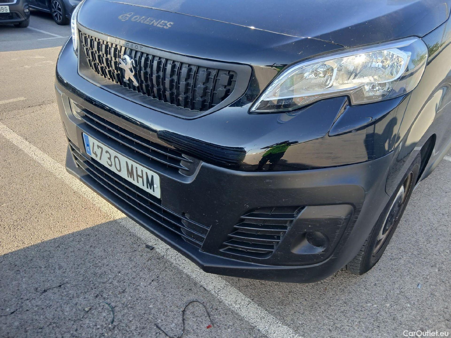  Peugeot  Expert PEUGEOT  / 2016 / 4P / furgón Furgón BlueHDi 120 S&S 6v Standard #16