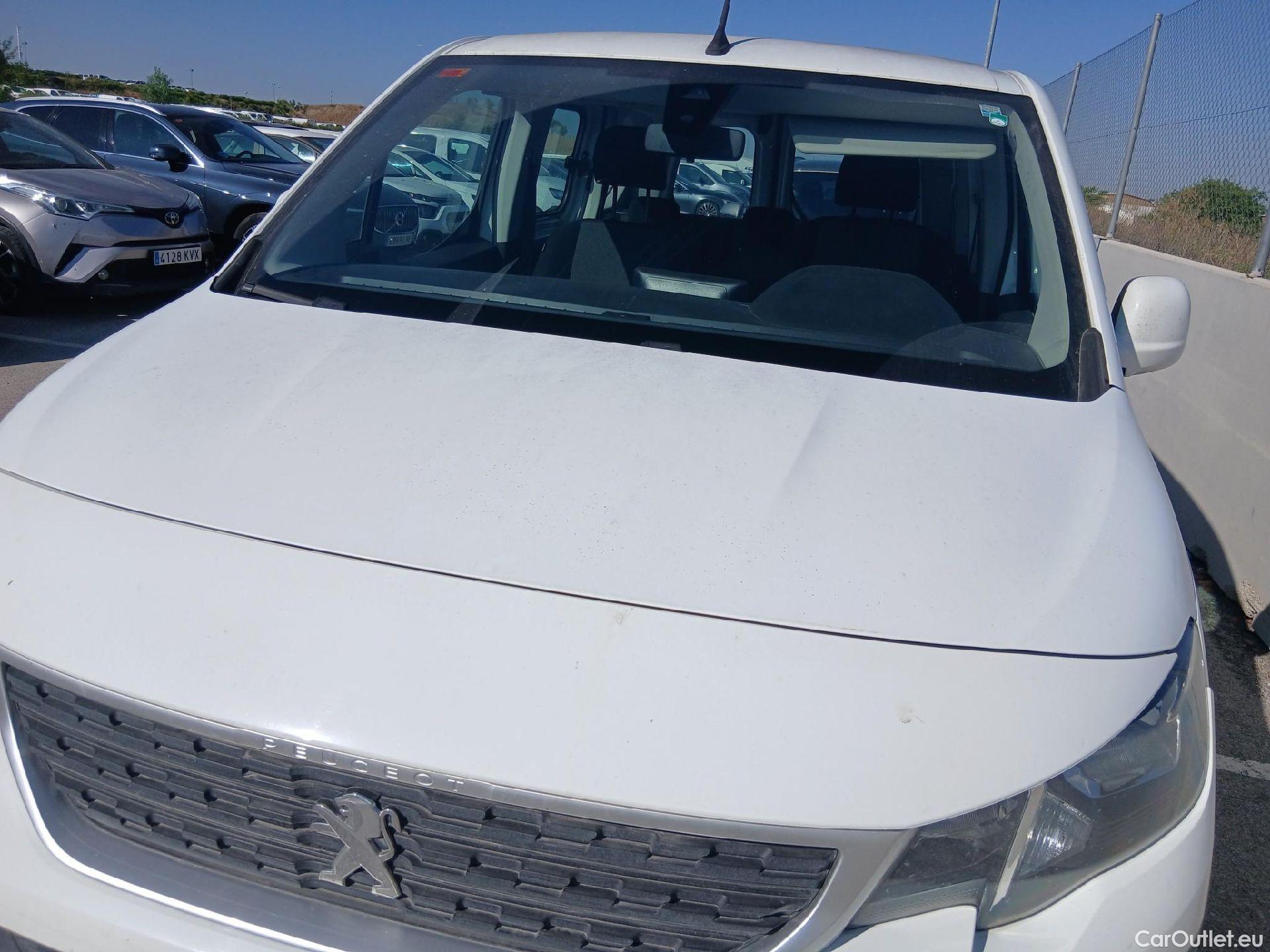  Peugeot  RIFTER PEUGEOT  / 2018 / 4P / combi Active Standard BlueHDi 73kW (IND) #13