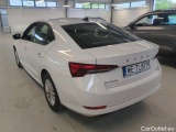  Skoda  Octavia Škoda  1.0 TSI 81kW Active 5d #9