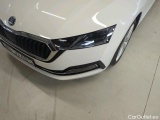  Skoda  Octavia Škoda  1.5 TSI 110kW MHEV DSG Style 5d #51