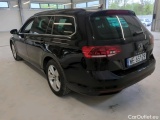  Volkswagen  Passat Volkswagen  Variant 2.0 TSI 190 KM DSG Business 5d #9