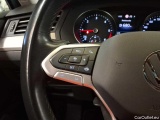  Volkswagen  Passat Variant 2.0 TDI SCR DSG Automatic Diesel  32 #30