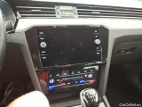  Volkswagen  Passat Variant 2.0 TDI SCR Business Automatic Diesel  36 #24