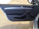  Volkswagen  Passat Variant 2.0 TDI SCR DSG Business Automatic Diesel  41 #14
