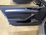  Volkswagen  Passat Variant 2.0 TDI SCR DSG Business Automatic Diesel  61 #14