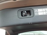  Mercedes  C-Klasse 220 d 4Matic T 9G-TRONIC Avantgarde Automatic Diesel/Electric  125 #23