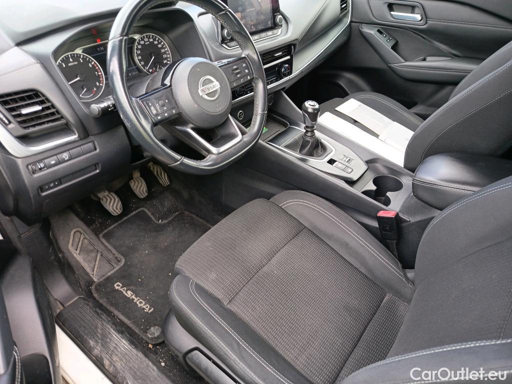  Nissan  Qashqai NISSAN  DIG-T 140 CV mHEV 4x2 Acenta #9