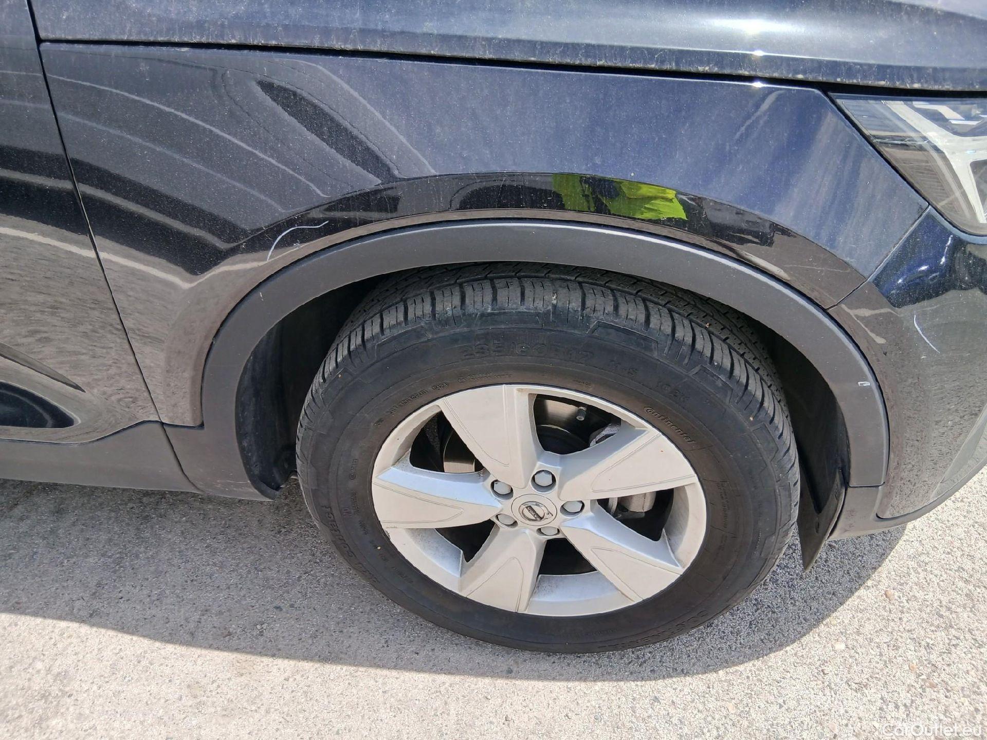 Volvo  XC 40 VOLVO XC40 / 2021 / 5P / todoterreno 1.5 T2 Essential Auto #39