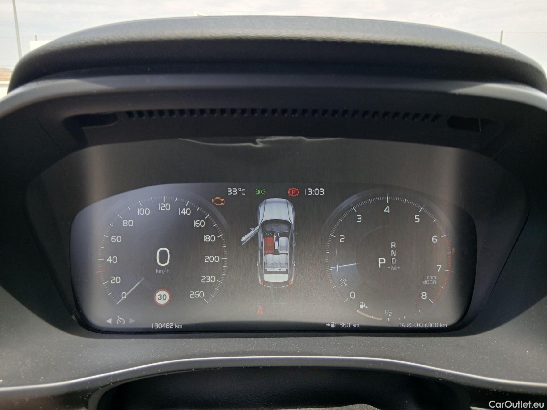  Volvo  XC 40 VOLVO XC40 / 2021 / 5P / todoterreno 1.5 T2 Essential Auto #1