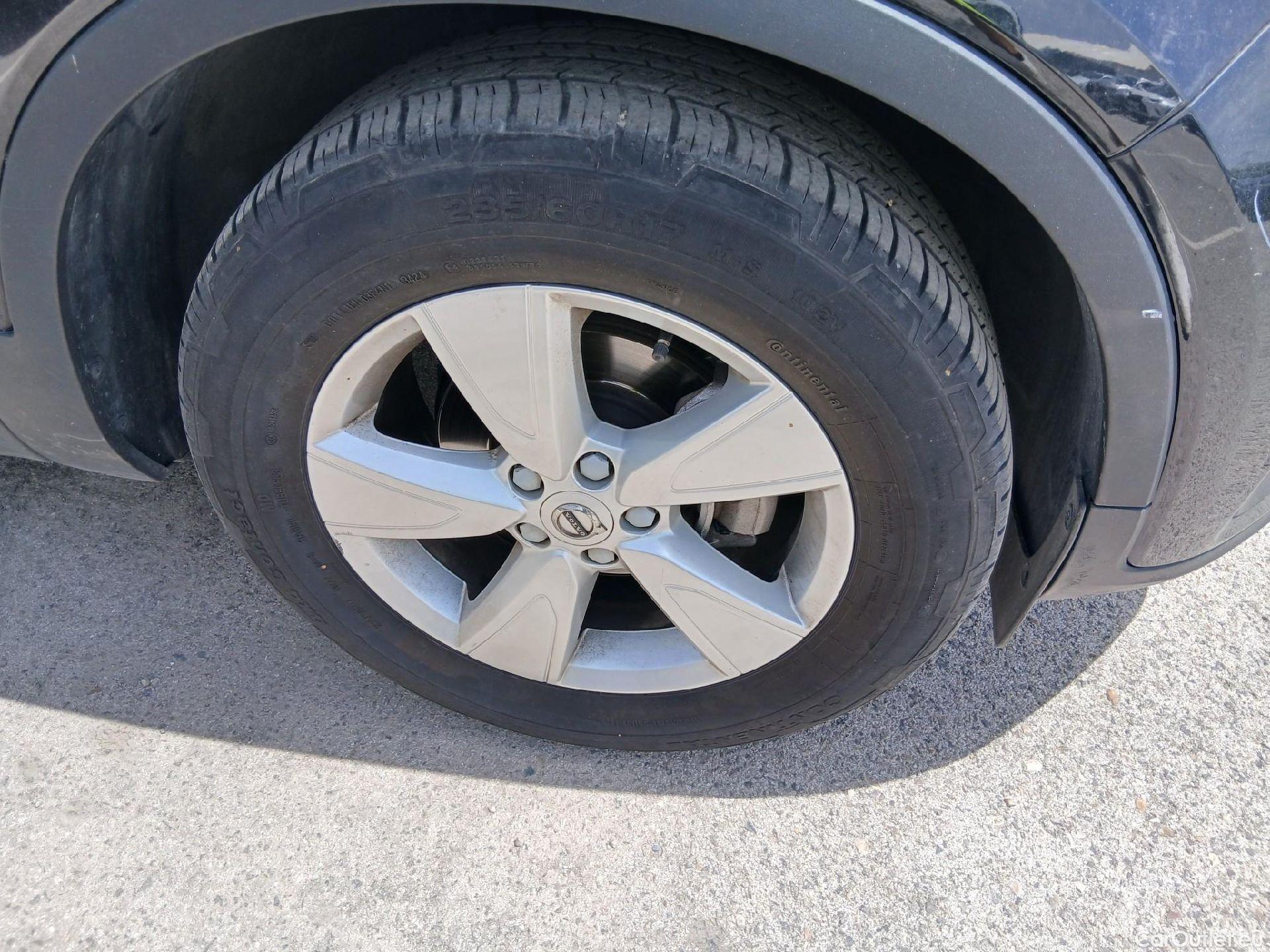 Volvo  XC 40 VOLVO XC40 / 2021 / 5P / todoterreno 1.5 T2 Essential Auto #37