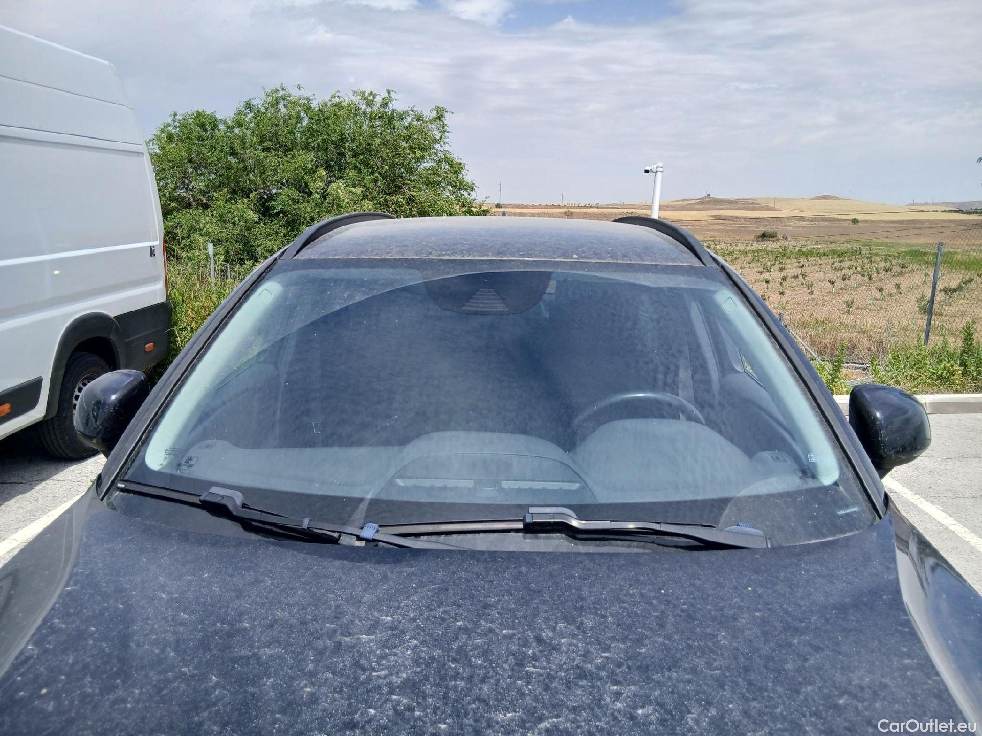  Volvo  XC 40 VOLVO XC40 / 2021 / 5P / todoterreno 1.5 T2 Essential Auto #2
