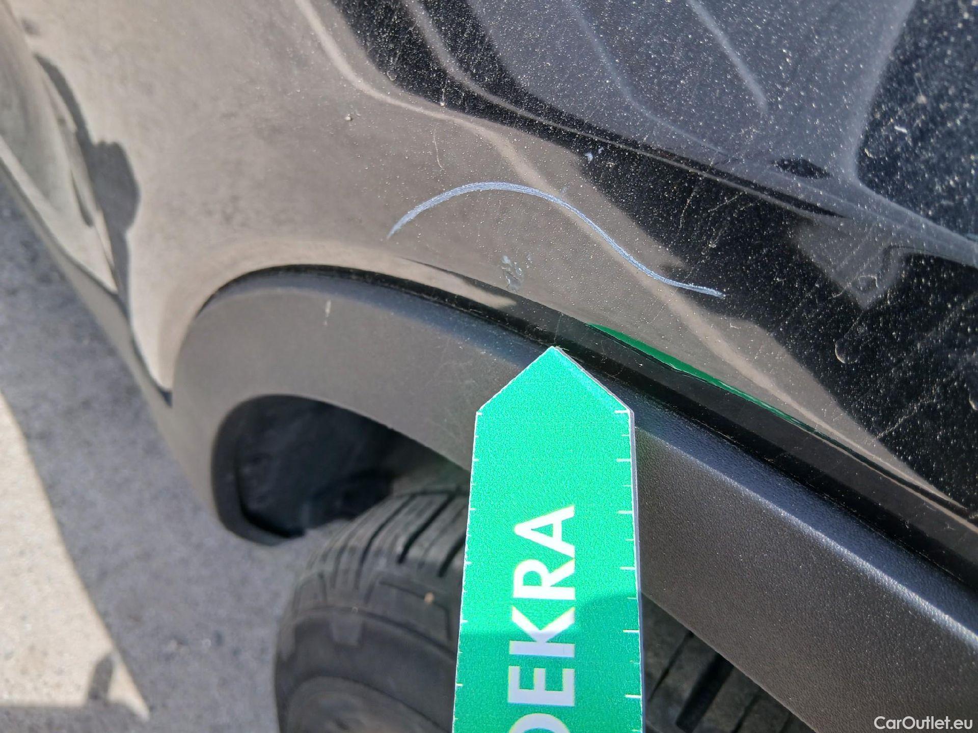  Volvo  XC 40 VOLVO XC40 / 2021 / 5P / todoterreno 1.5 T2 Essential Auto #34