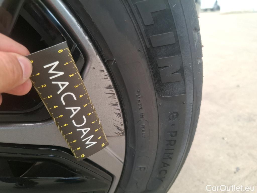  Citroen  C4  X Feel Pack 1.2 PureTech 130CV BVA8 6E #69