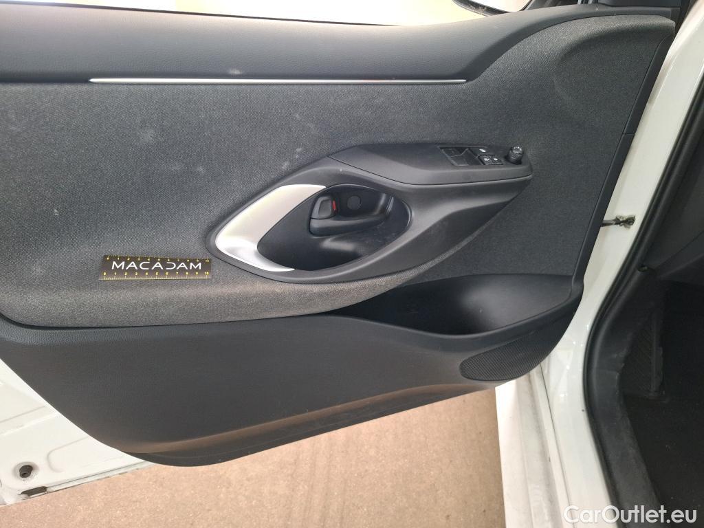  Toyota  Yaris  Hybride Affaires / 2019 / 5P / Berline / VU 1.5 Hybride 116h Dynamic Business #22