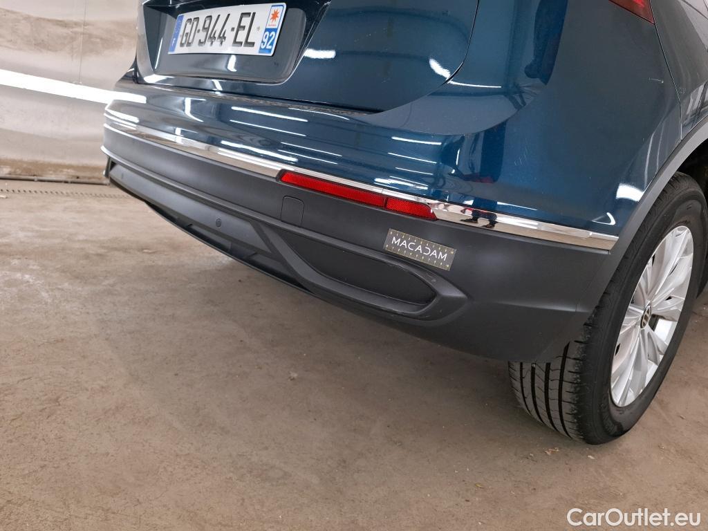  Volkswagen  Tiguan VOLKSWAGEN  / 2020 / 5P / SUV 1.4 eHybrid 245 DSG6 Life Business #50