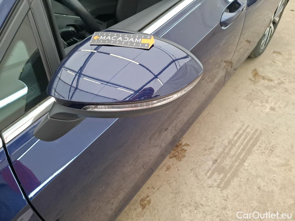  Volkswagen  Golf  VOLKSWAGEN / 2020 / 5P / Berline 1.4 eHybrid OPF 204 DSG6 Style #6