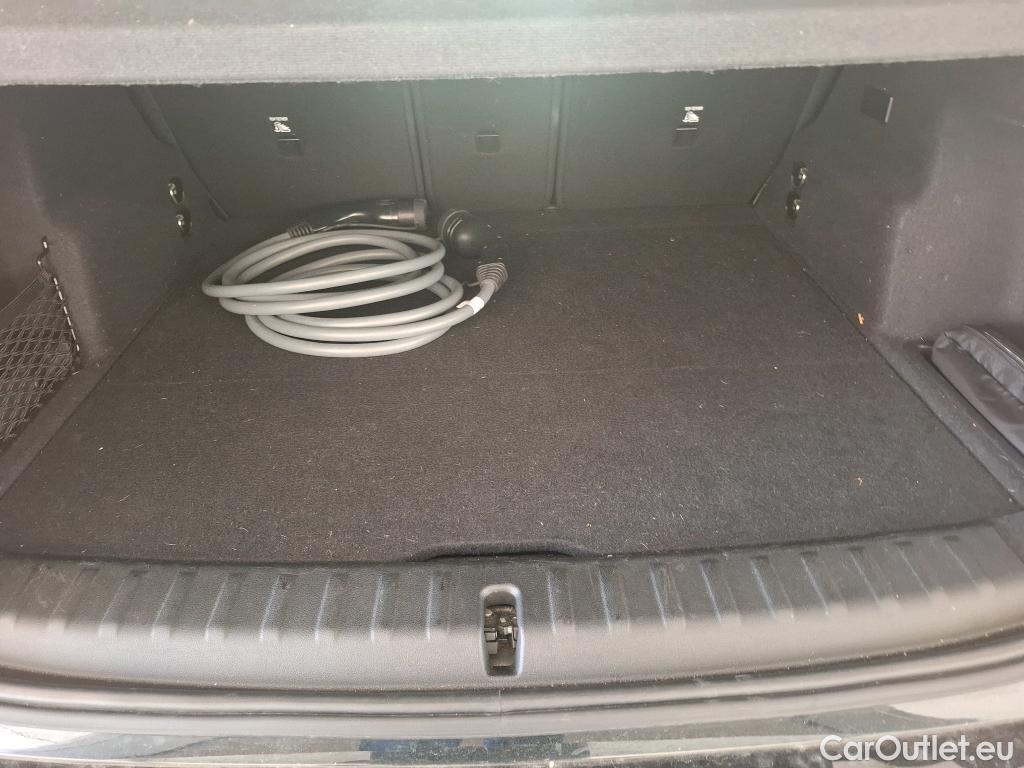  Bmw  X1 BMW  / 2022 / 5P / SUV xDrive30e M Sport DKG7 #47