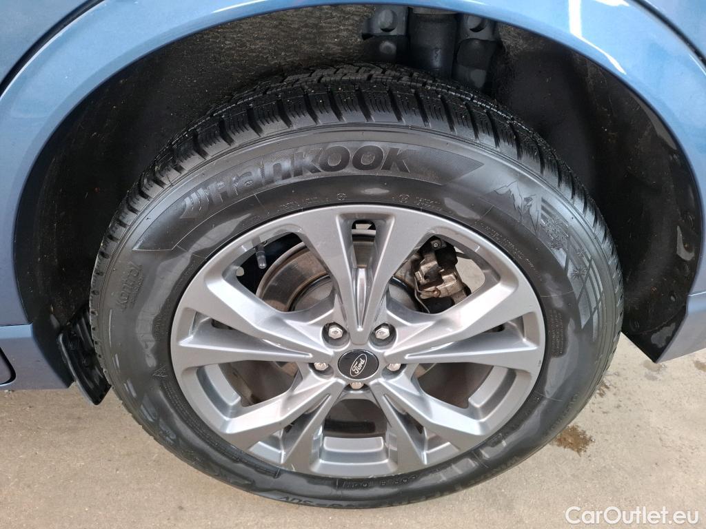  Ford  Kuga FORD  / 2019 / 5P / SUV 2.5 Duratec 225 ch PHEV eCVT St Line X #41