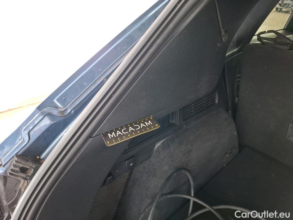  Ford  Kuga FORD  / 2019 / 5P / SUV 2.5 Duratec 225 ch PHEV eCVT St Line X #18