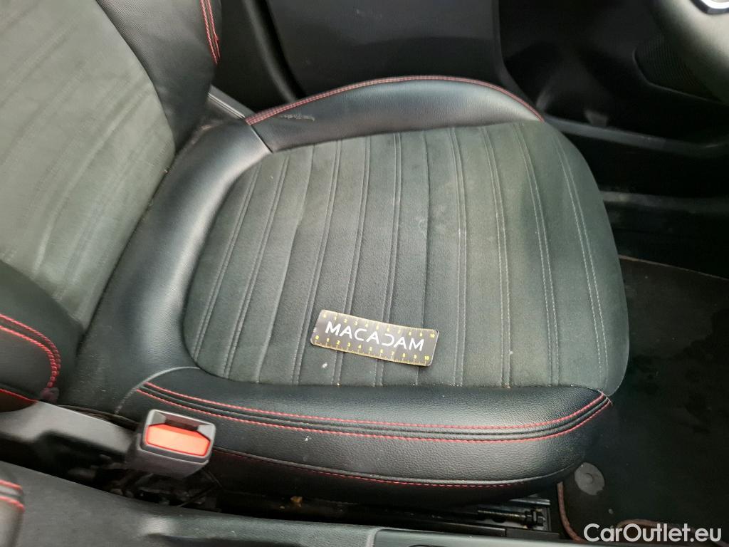  Ford  Kuga FORD  / 2019 / 5P / SUV 2.5 Duratec 225 ch PHEV eCVT St Line X #26