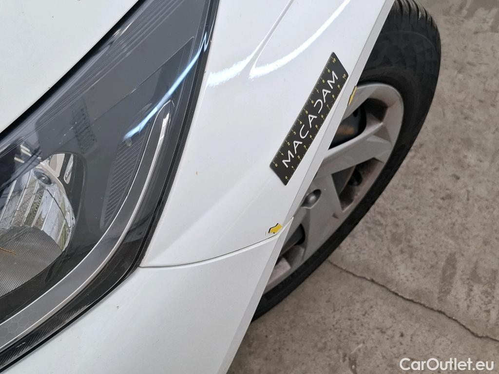  Hyundai  i20 HYUNDAI  / 2020 / 5P / Berline 1.0 T-GDI 100 HYBRID 48V Business DCT-7 #8