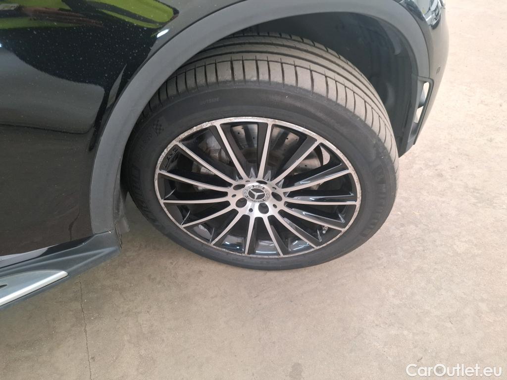  Mercedes  G-Klasee MERCEDES-BENZ GLC / 2019 / 5P / SUV 2.0 GLC 300 E AMG LINE 4MATIC #35