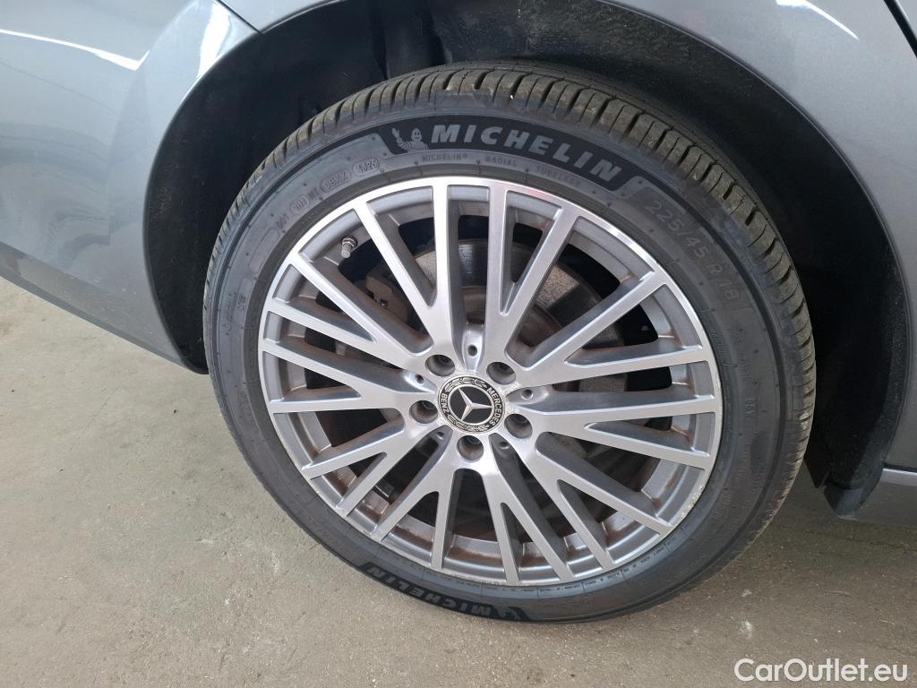  Mercedes  CLA-Klasse MERCEDES-BENZ CLA Shooting Brake / 2019 / 5P / Break CLA 250 e Business Line #19