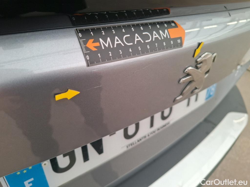  Peugeot  2008  (e-) Active Pack 50kWh BVA #21