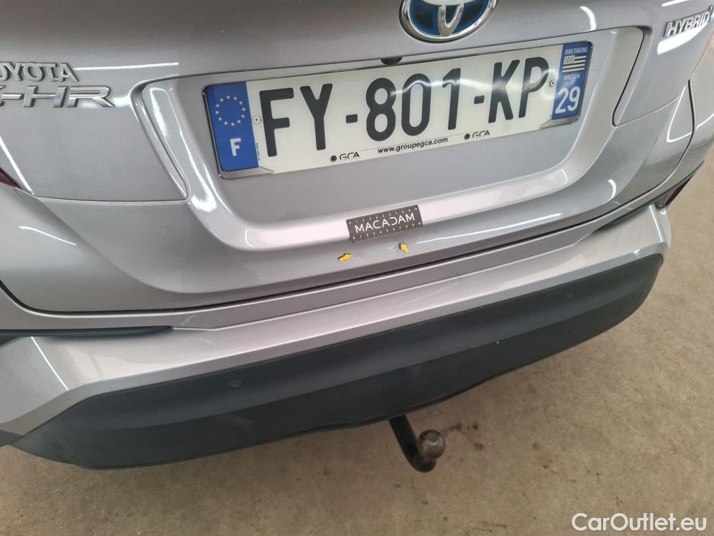  Toyota  C-HR TOYOTA  / 2016 / 5P / SUV 1.8 Hybride 122 Dynamic Business Stage A #6
