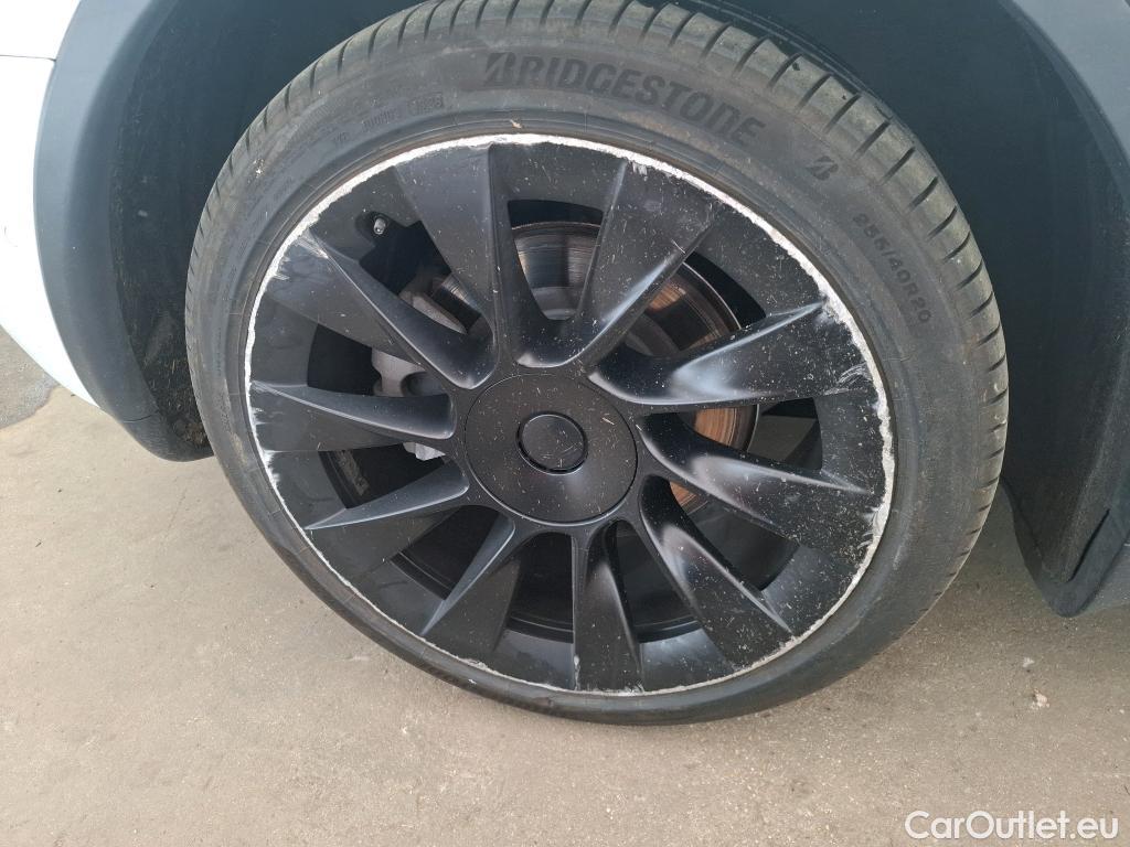  Tesla  Model Y TESLA  / 2020 / 5P / SUV Grand Autonomie Dual Motor AWD #4