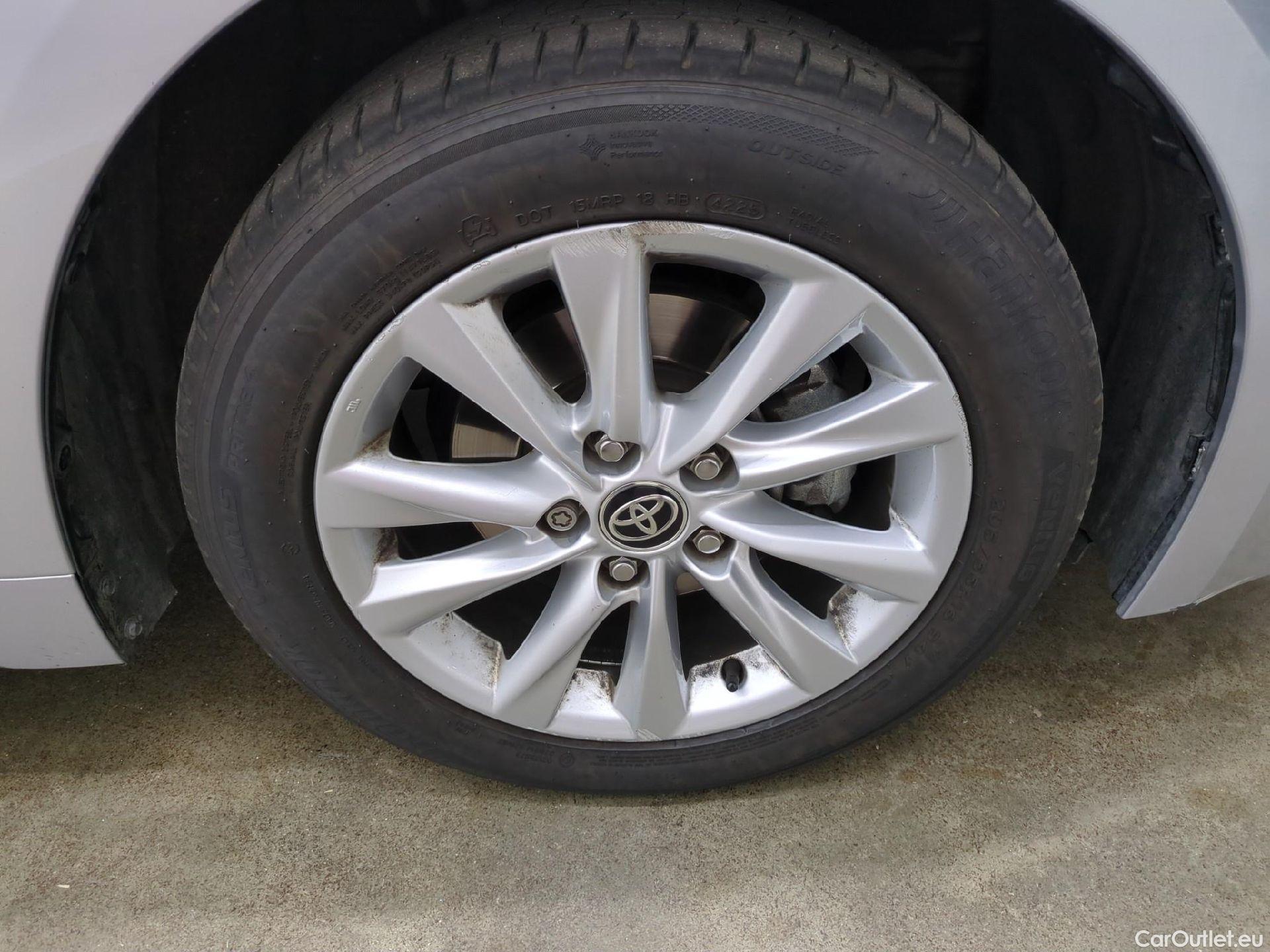  Toyota  Corolla TOYOTA  Touring Sports / 2022 / 5P / Break Hybride 140h Dynamic Business Beyond Zer #16