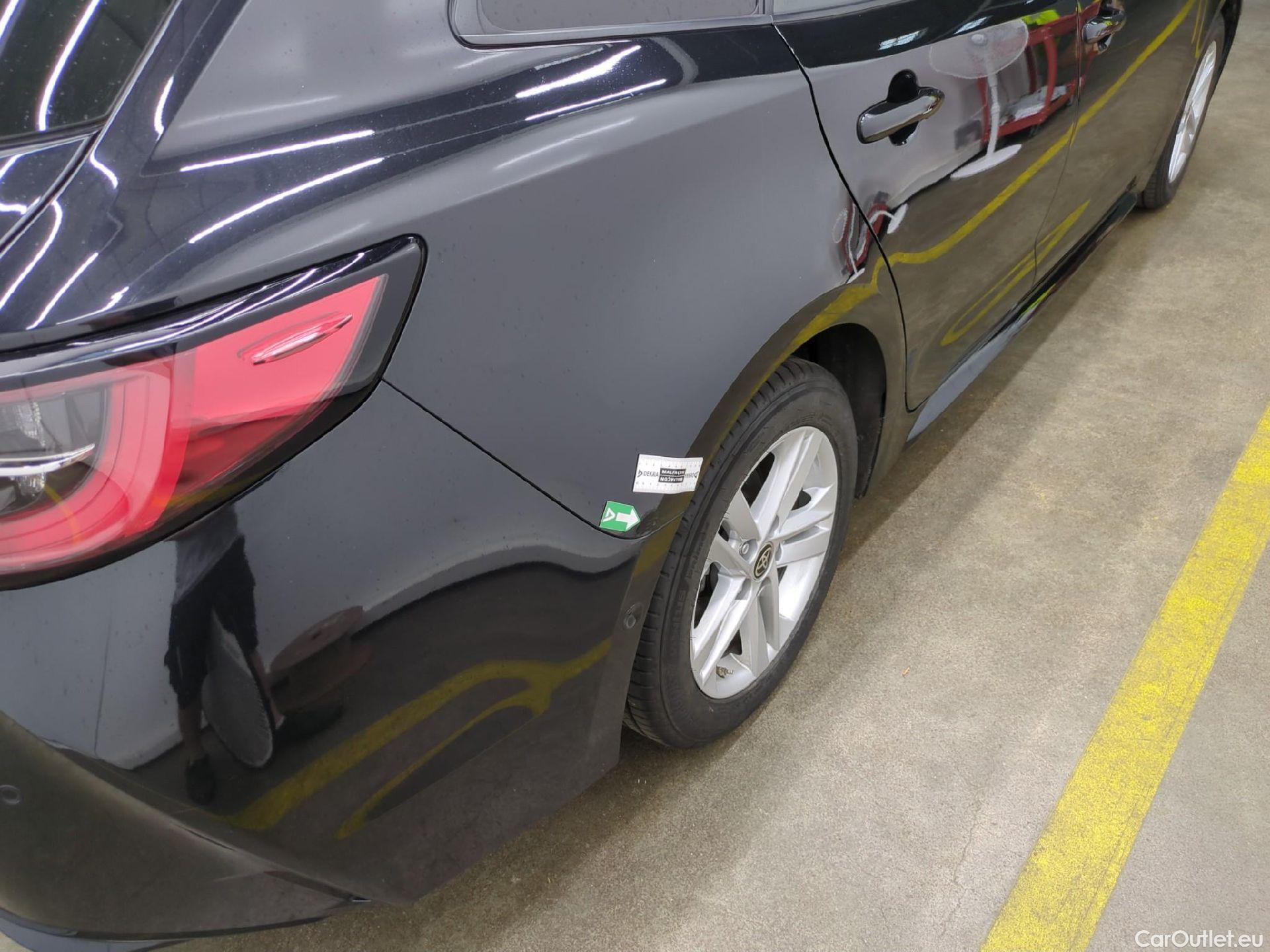  Toyota  Corolla TOYOTA  Touring Sports / 2018 / 5P / Break Hybride 122h Dynamic Business Beyond Zer #7