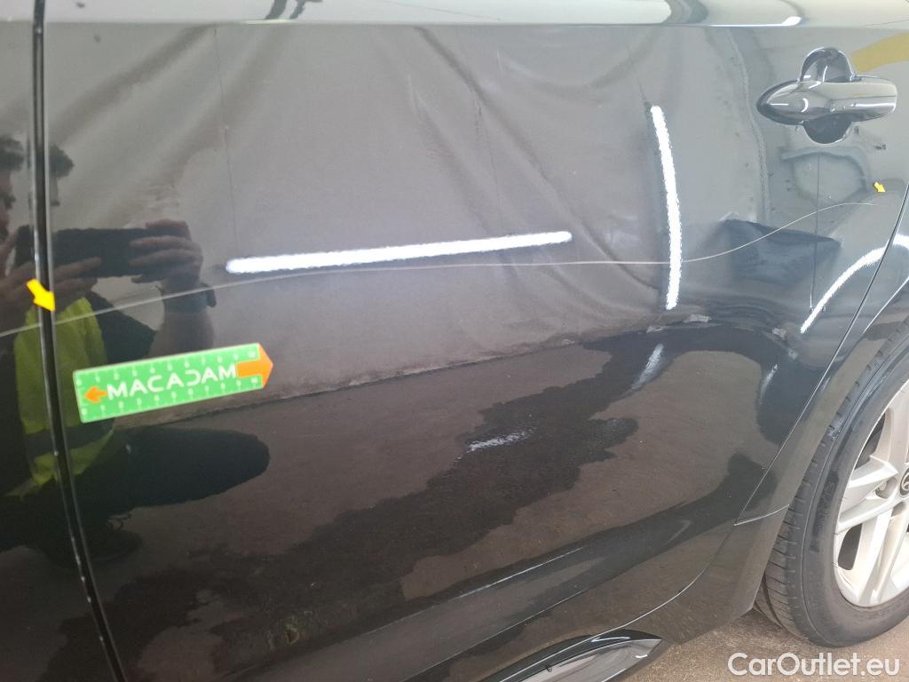  Toyota  Corolla TOYOTA  Touring Sports / 2018 / 5P / Break Hybride 184h Dynamic Business Stage Acad #25