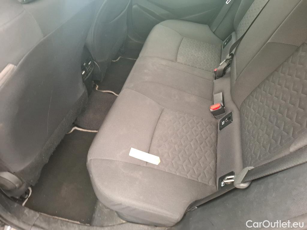  Toyota  Corolla TOYOTA  Touring Sports / 2018 / 5P / Break Hybride 184h Dynamic Business Stage Acad #57