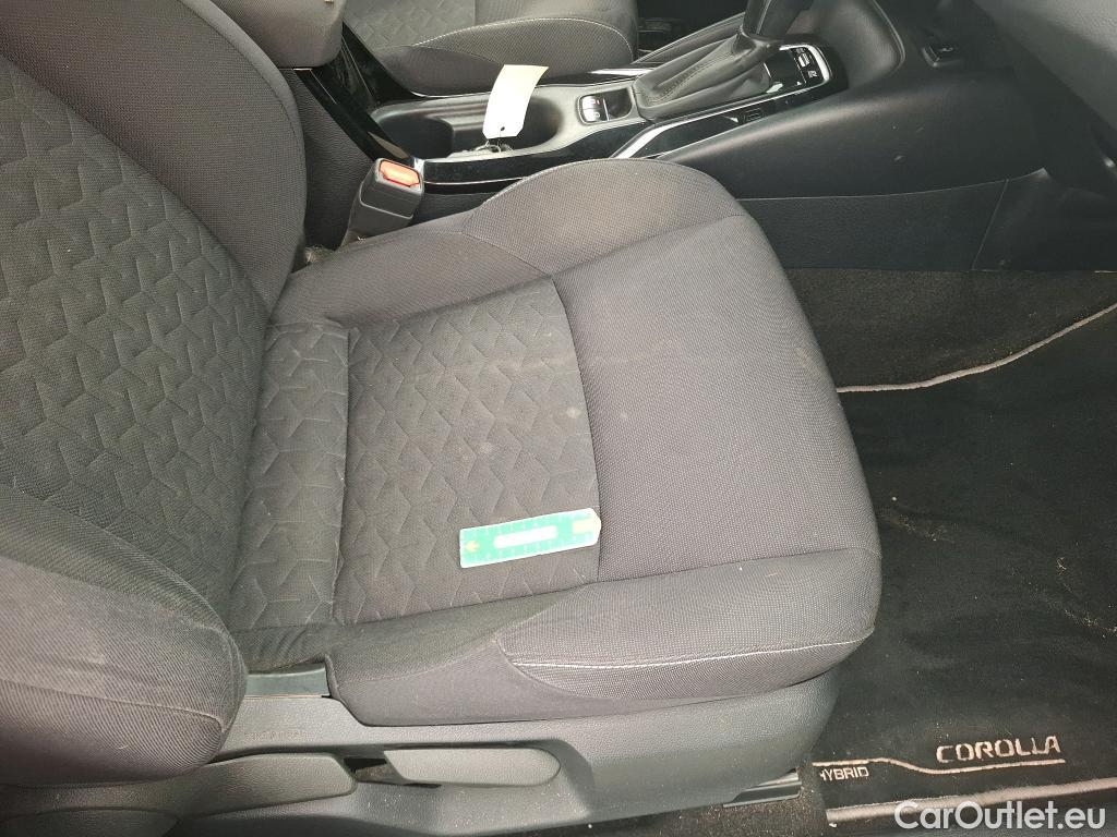  Toyota  Corolla TOYOTA  Touring Sports / 2018 / 5P / Break Hybride 122h Dynamic Business Beyond Zer #26