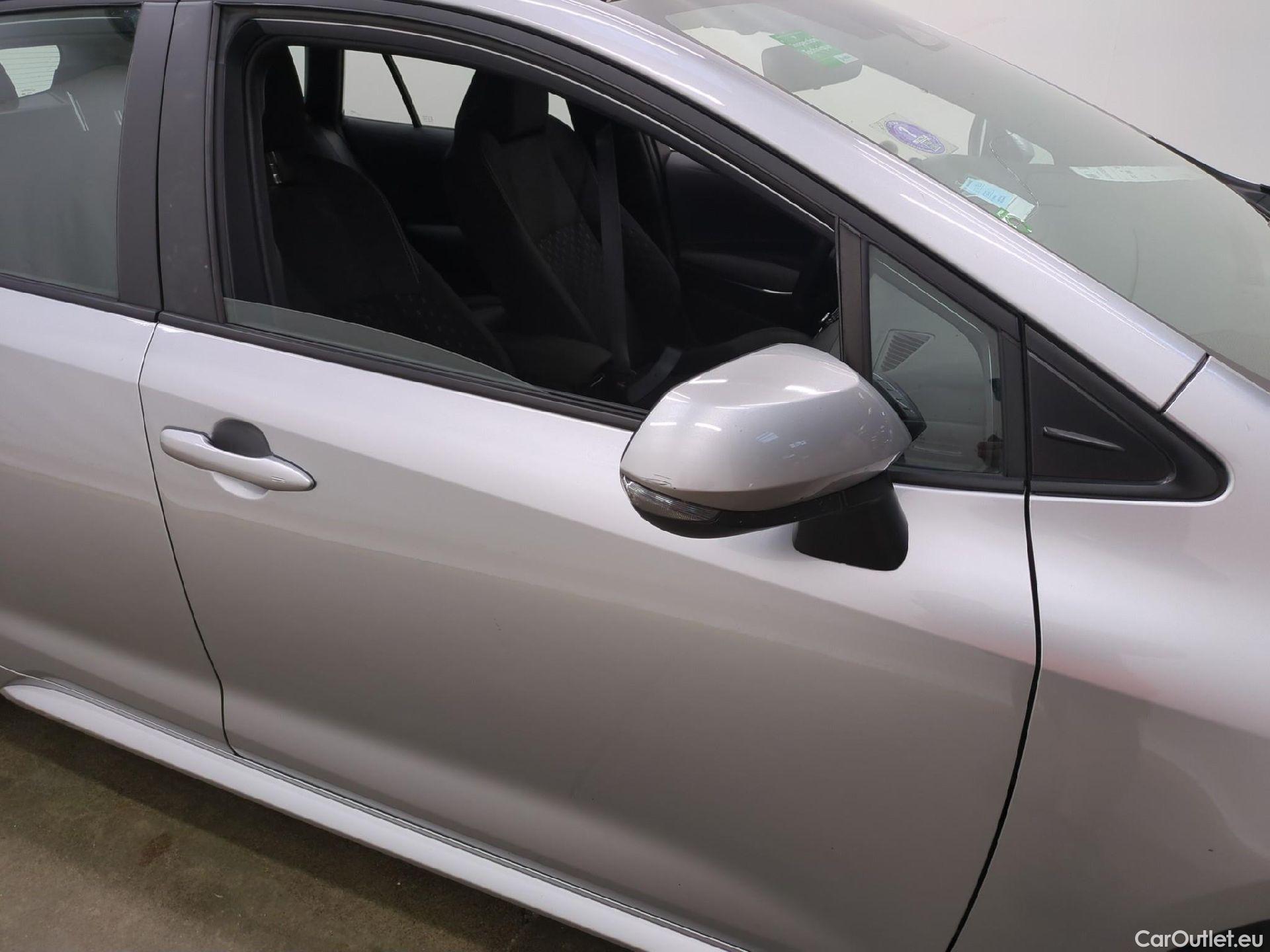  Toyota  Corolla TOYOTA  Touring Sports / 2022 / 5P / Break Hybride 140h Dynamic Business Beyond Zer #46