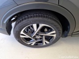  Toyota  C-HR TOYOTA  / 2019 / 5P / SUV 1.8H (122CV) E-CVT TREND #73