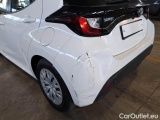  Toyota  Yaris TOYOTA  / 2020 / 5P / BERLINA HYBRID BUSINESS MY20 #76