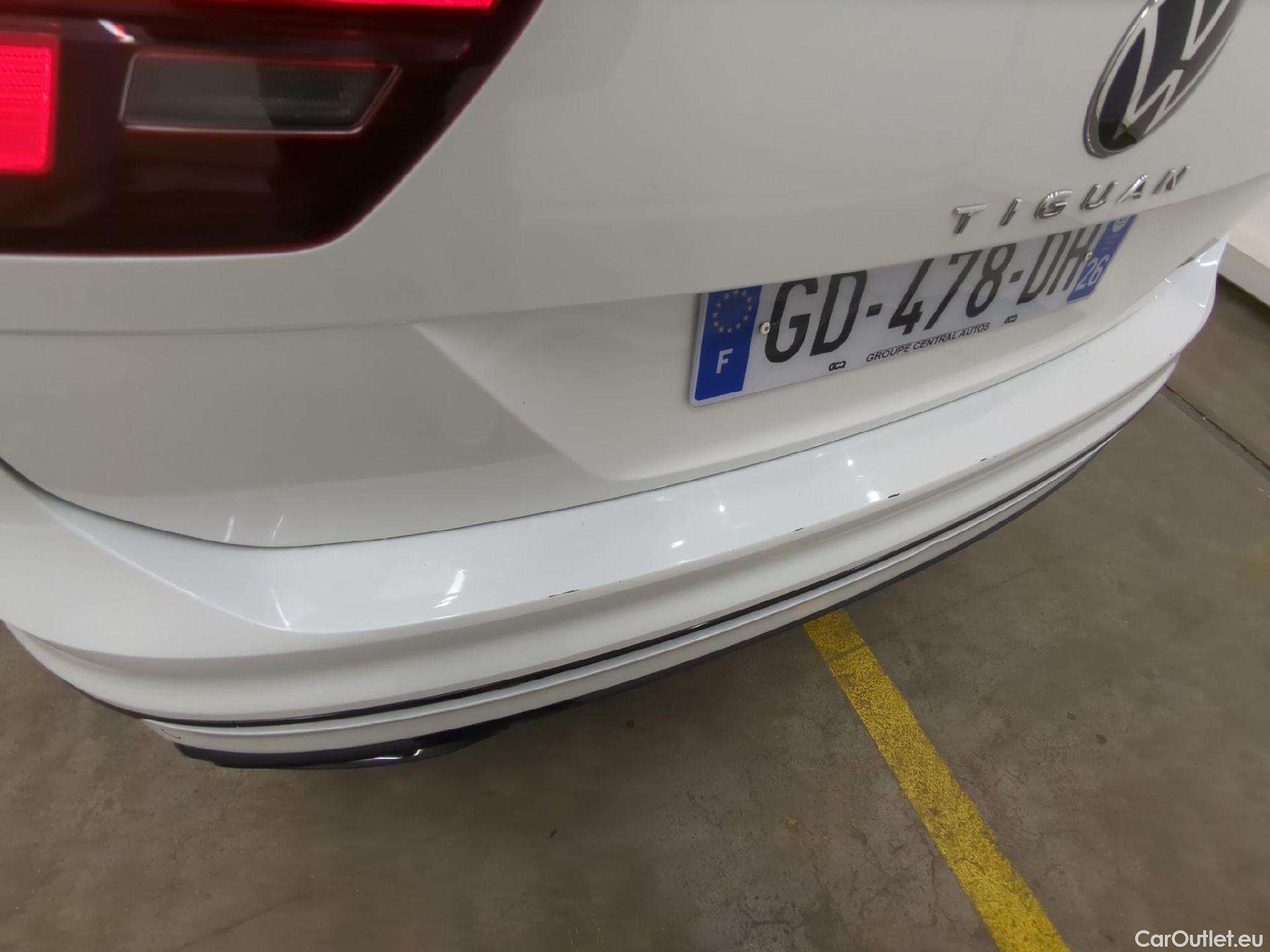  Volkswagen  Tiguan VOLKSWAGEN  / 2020 / 5P / SUV 1.4 eHybrid 245 DSG6 R-Line #17