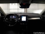  Volvo  XC 40 VOLVO XC40 / 2017 / 5P / SUV T5 PLUG-IN HYBRID AUTO RECH INSCRIP EXPR #3