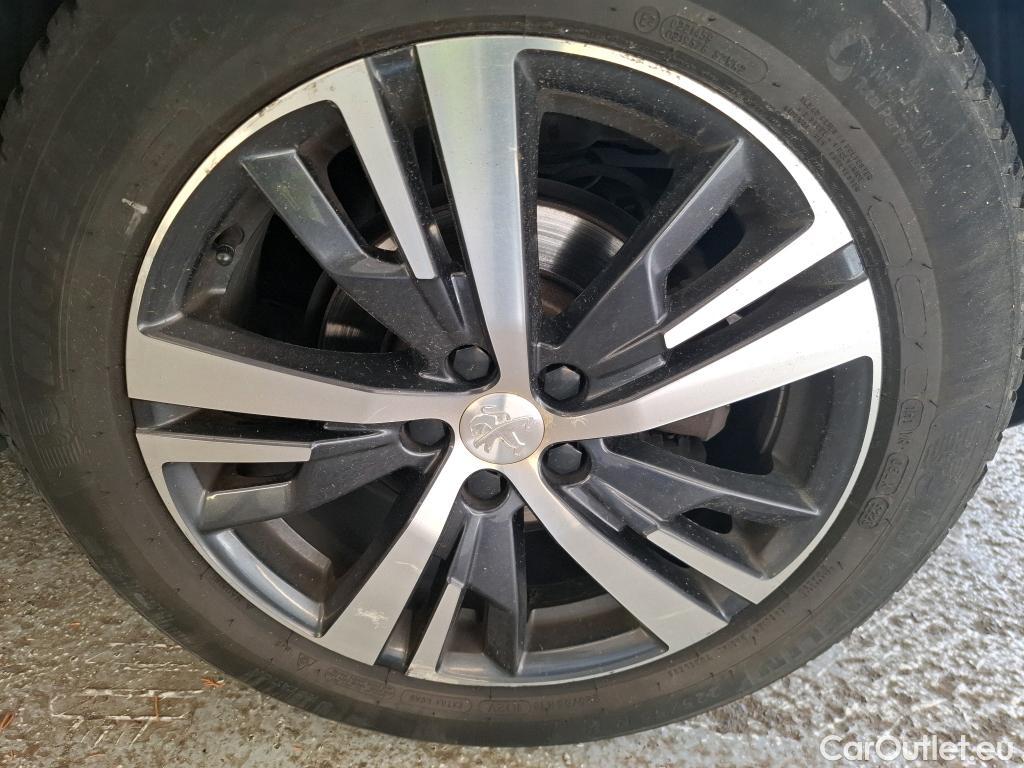  Peugeot  3008  Allure Business 1.5 HDi 130CV BVA8 E6d #33