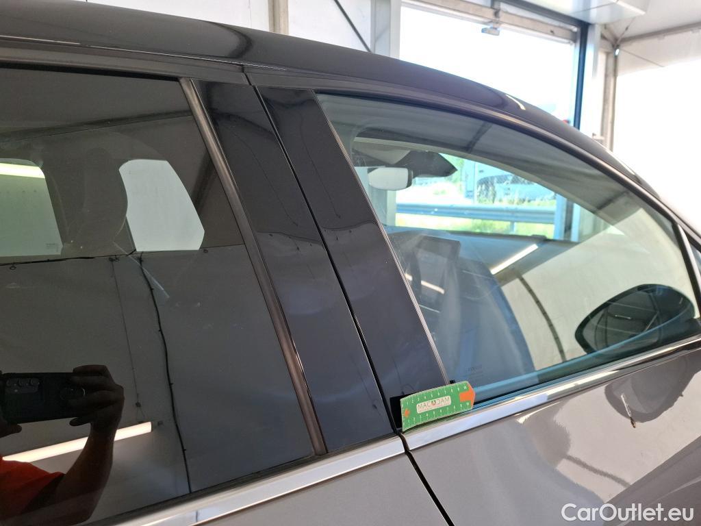  Renault  Captur RENAULT  / 2019 / 5P / SUV Initiale Paris TCe 160 EDC -21 #16