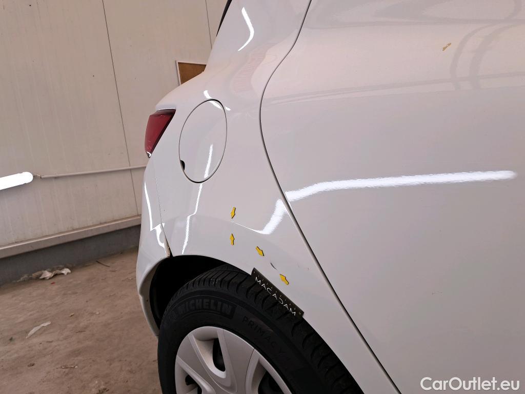  Renault  Clio  IV Air 1.5 dCi 90CV BVM5 E6 #5