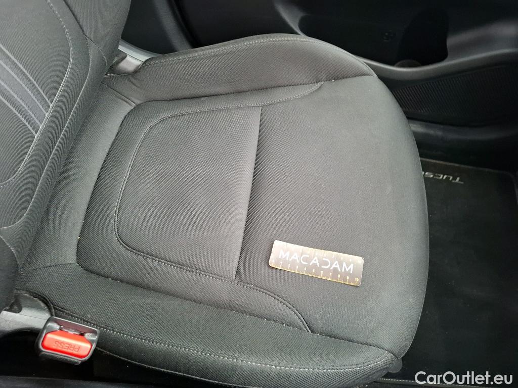  Hyundai  Tucson HYUNDAI  / 2020 / 5P / SUV 1.6 HYBRID 230 CREATIVE #13