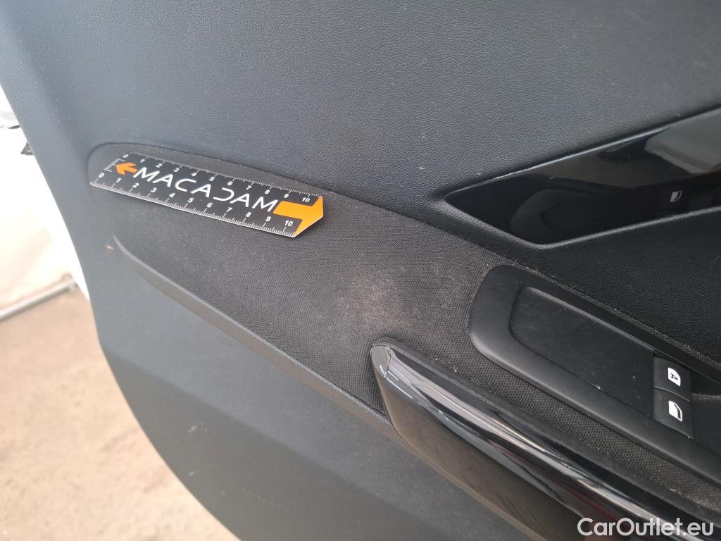  Peugeot  208  Affaire Premium Pack 1.6 HDi 75CV BVM5 E6 #48
