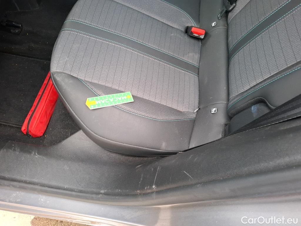  Peugeot  2008  Allure Business 1.5 HDi 110CV BVM6 E6d #16